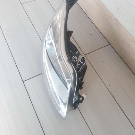 fara-pravaia-ford-focus-3-art-53781-big-1