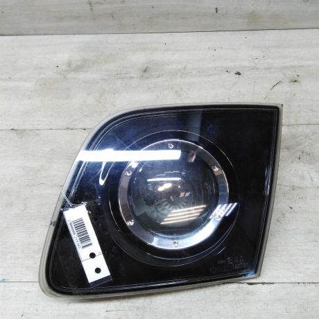fonar-zadnii-pravyi-na-krysku-bagaznika-mazda-3-bk-sedan-art-54542-big-0