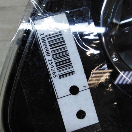 fonar-zadnii-pravyi-na-krysku-bagaznika-mazda-3-bk-sedan-art-54542-big-1