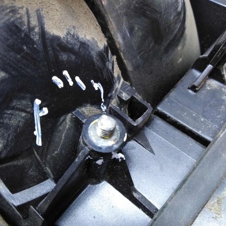 fonar-zadnii-levyi-na-krysku-bagaznika-sedan-volkswagen-passat-b4-art-54795-big-2