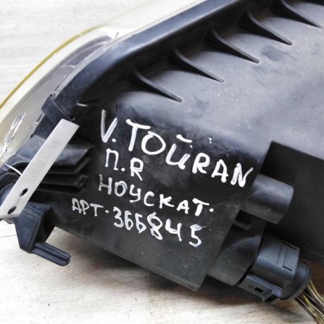 fara-pravaia-volkswagen-touran-i-rest-defekt-kronsteina-art-54966-big-3