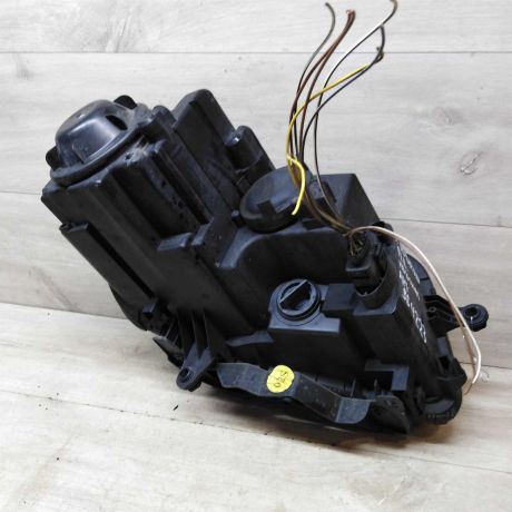 fara-levaia-volkswagen-touran-i-rest-defekt-kronsteina-art-55111-big-6