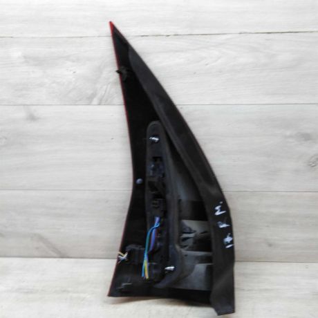 fonar-zadnii-pravyi-renault-megane-2-universal-do-rest-art-55144-big-1