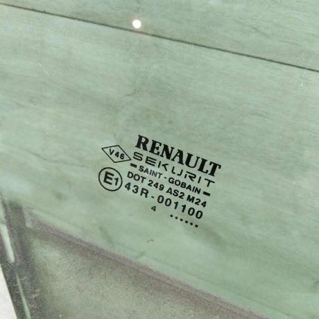 steklo-dveri-perednee-pravoe-renault-megane-2-art-55237-big-1