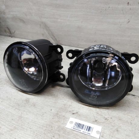 fara-protivotumannaia-renault-megane-2-logan-sandero-renault-duster-peugeot-207-ford-focus-2-rest-novaia-art-55368-big-0