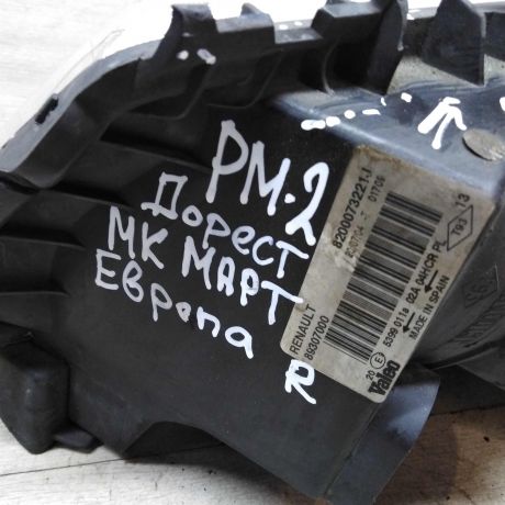 fara-pravaia-renault-megane-2-do-rest-defekt-art-55497-big-3