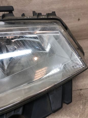 fara-pravaia-renault-megane-2-do-rest-defekt-art-55497-big-6