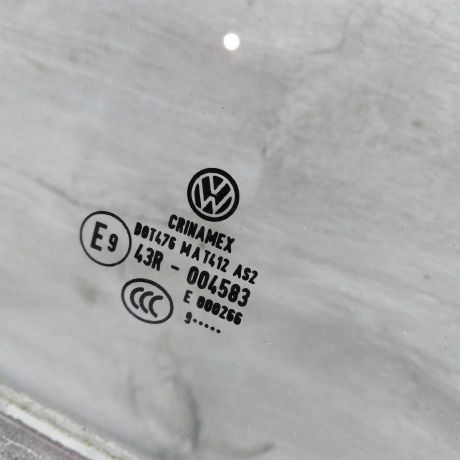 steklo-dveri-perednee-pravoe-volkswagen-golf-6-universal-art-56101-big-2