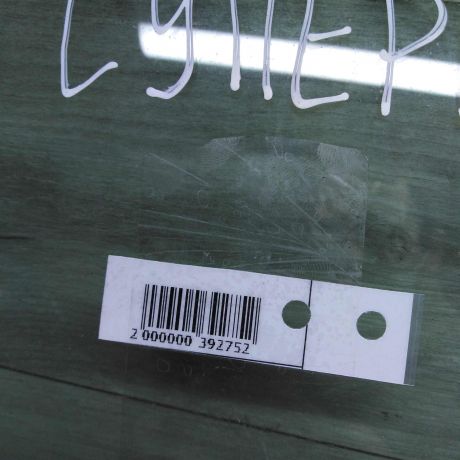 steklo-dveri-perednee-pravoe-skoda-superb-art-56167-big-1