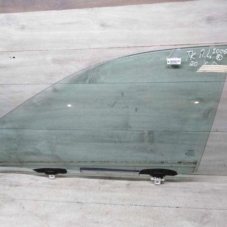 steklo-dveri-perednee-levoe-toyota-corolla-ix-e120-e130-e12-art-56391-big-0