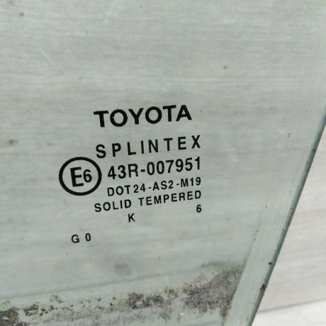 steklo-dveri-perednee-levoe-toyota-corolla-ix-e120-e130-e12-art-56391-big-2