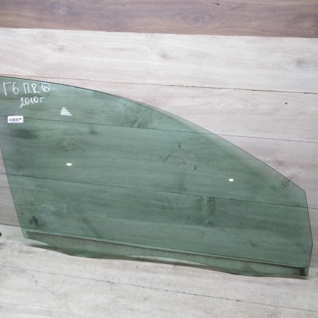 steklo-dveri-perednee-pravoe-volkswagen-golf-6-xetcbek-art-56408-big-0