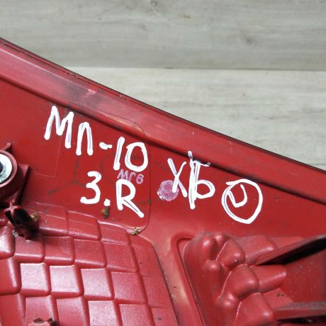 fonar-zadnii-pravyi-na-krysku-bagaznika-mitsubishi-lancer-10-xetcbek-art-56470-big-1