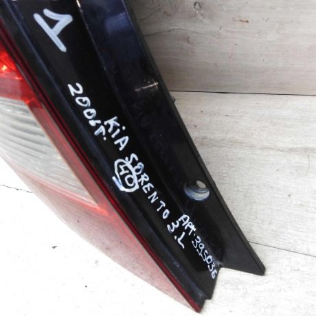 fonar-zadnii-levyi-kia-sorento-1-2005-gv-art-56529-big-4