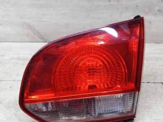 fonar-zadnii-pravyi-na-krysku-bagaznika-volkswagen-golf-6-xetcbek-art-56707