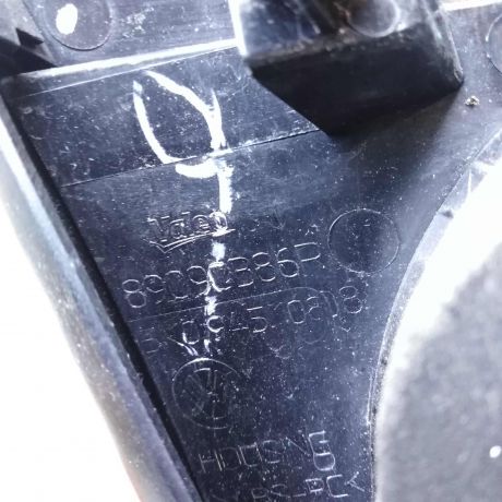 fonar-zadnii-pravyi-na-krysku-bagaznika-volkswagen-golf-6-xetcbek-art-56707-big-3