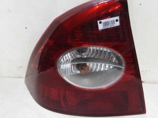 fonar-zadnii-levyi-ford-focus-2-sedan-art-56992