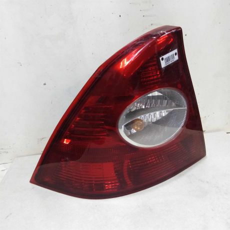 fonar-zadnii-levyi-ford-focus-2-sedan-art-56992-big-4