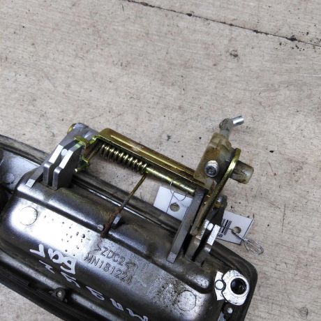 rucka-kryski-bagaznika-mitsubishi-lancer-9-art-57083-big-4