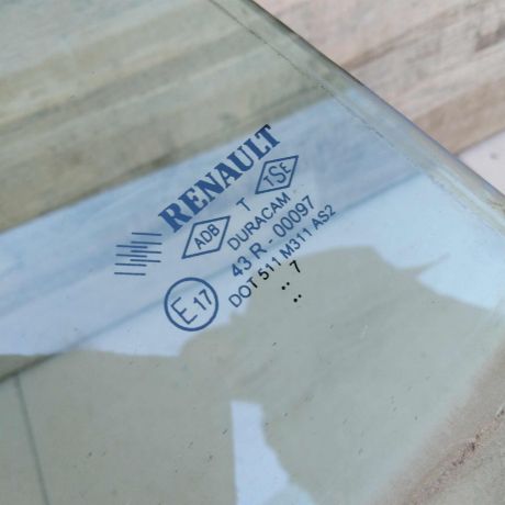 steklo-gluxoe-zadnee-pravoe-fortocka-sedan-renault-megane-2-rest-art-57183-big-1