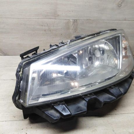 fara-levaia-renault-megane-2-do-rest-art-57598-big-1