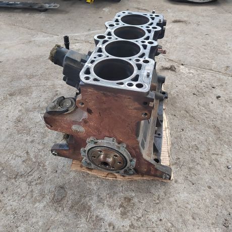 blok-dvigatelia-audi-a6-c5-18t-ajl-art-25926-big-5