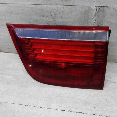 fonar-zadnii-pravyi-kryski-bagaznika-bmw-x5-ii-e70-do-rest-defekt-art-58212-big-0