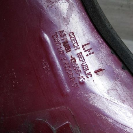 fonar-zadnii-levyi-ford-focus-1-xetcbek-art-58486-big-4