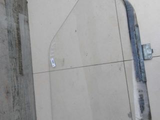 steklo-dveri-perednee-levoe-volkswagen-transporter-t4-art-58639