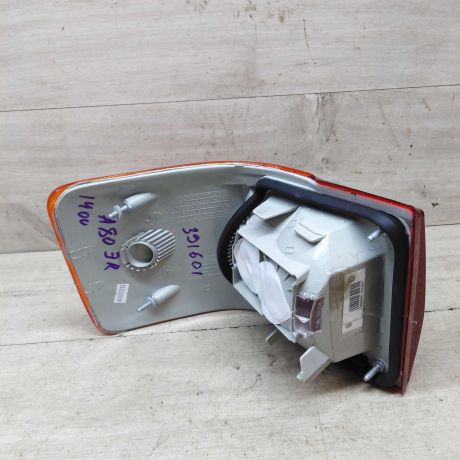 fonar-zadnii-pravyi-audi-80-b3-v-krylo-novyi-art-58932-big-1