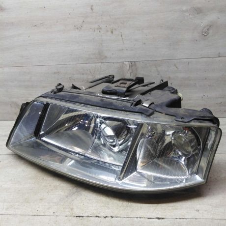 fara-levaia-audi-a6-c5-ksenon-do-rest-defekt-kronsteinov-art-59406-big-4