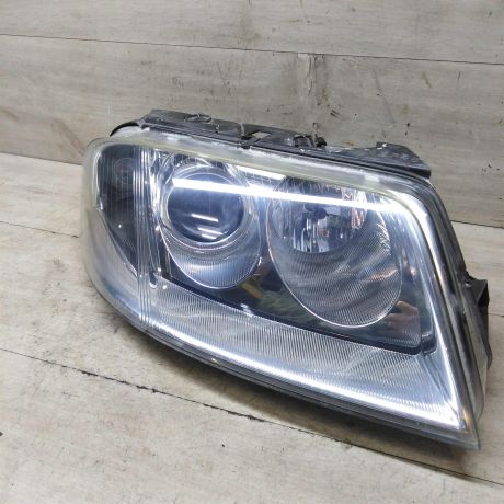 fara-pravaia-volkswagen-passat-b5-gp-defekt-art-59428-big-1