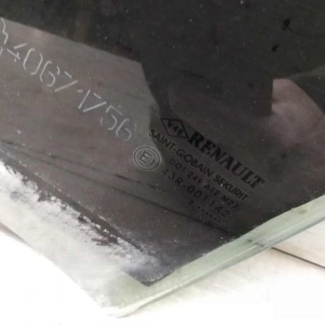 steklo-dveri-zadnee-levoe-renault-megane-2-universal-art-59698-big-1