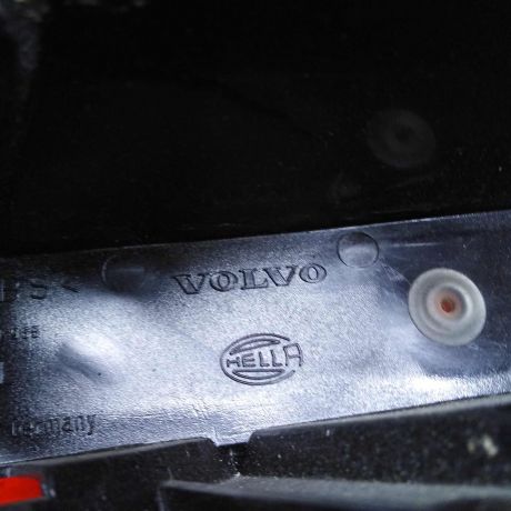 fonar-zadnii-levyi-volvo-s80-sedan-defekt-na-foto-art-59887-big-8