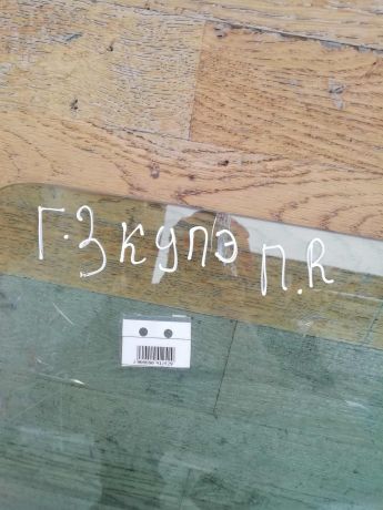 steklo-dveri-perednee-pravoe-kupe-volkswagen-golf-3-art-59922-big-1