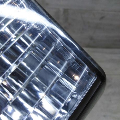 fonar-zadnii-levyi-na-krysku-bagaznika-osveshhenie-nomera-nissan-murano-i-z50-art-59986-big-1