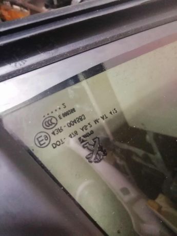 steklo-gluxoe-zadnee-levoe-fortocka-peugeot-408-art-60021-big-3