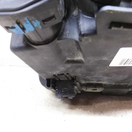 fara-levaia-audi-a6-c4-bez-ptf-hella-art-60063-big-7