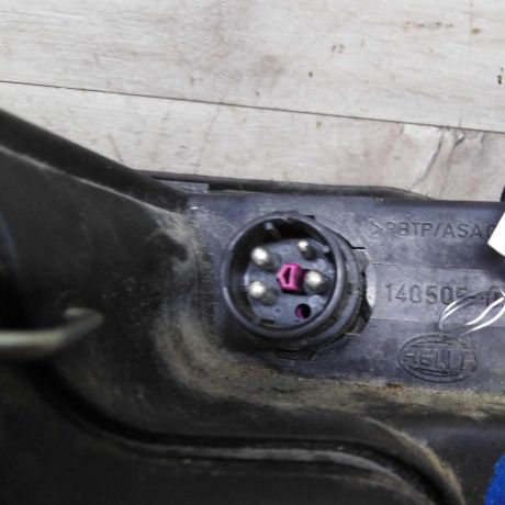 fara-levaia-audi-a6-c4-bez-ptf-hella-art-60063-big-1