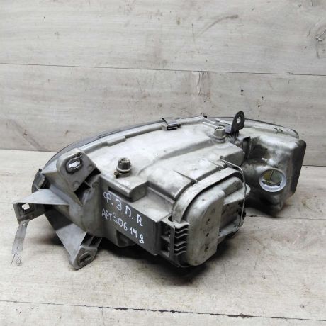 fara-pravaia-ford-escort-5-rest-2-xetcbek-art-60398-big-2