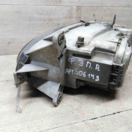 fara-pravaia-ford-escort-5-rest-2-xetcbek-art-60398-big-3