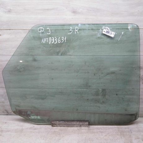 steklo-dveri-zadnee-pravoe-ford-escort-5-rest-2-xetcbek-art-60456-big-0