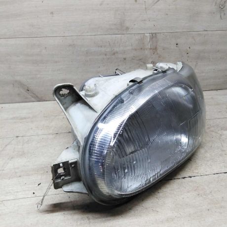 fara-levaia-ford-escort-5-rest-2-xetcbek-defekt-verxnego-kronsteina-art-60519-big-2