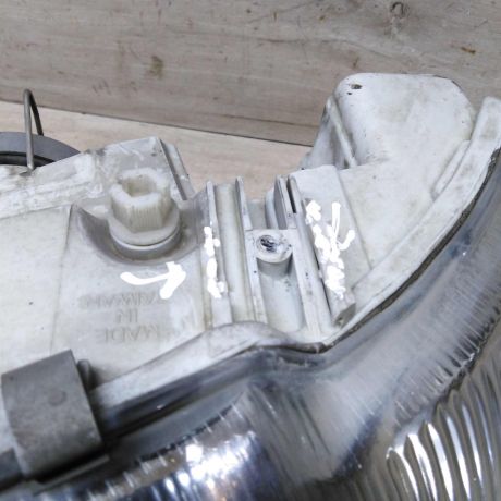 fara-levaia-ford-escort-5-rest-2-xetcbek-defekt-verxnego-kronsteina-art-60519-big-3