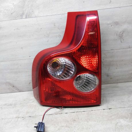 fonar-zadnii-levyi-volvo-xc90-art-60862-big-0