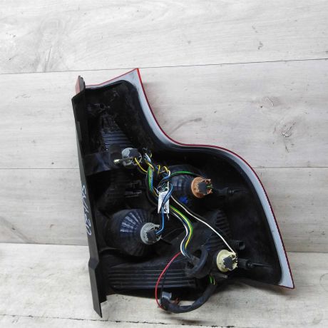 fonar-zadnii-levyi-volvo-xc90-art-60862-big-5