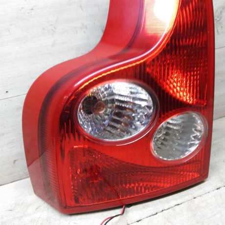 fonar-zadnii-levyi-volvo-xc90-art-60862-big-6