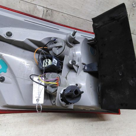 fonar-zadnii-pravyi-ford-focus-3-xetcbek-art-60968-big-9