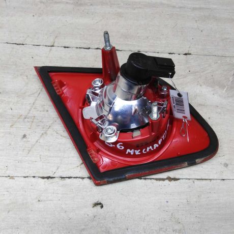 fonar-zadnii-pravyi-na-krysku-bagaznika-volkswagen-passat-b6-sedan-art-61105-big-2