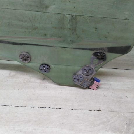 steklo-dveri-perednee-levoe-universal-subaru-forester-ii-art-61134-big-3